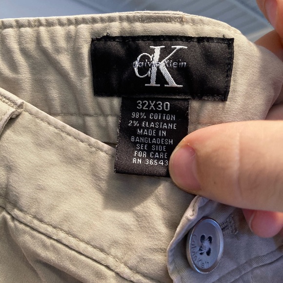 2 pairs of Calvin Klein jeans - Picture 2 of 4